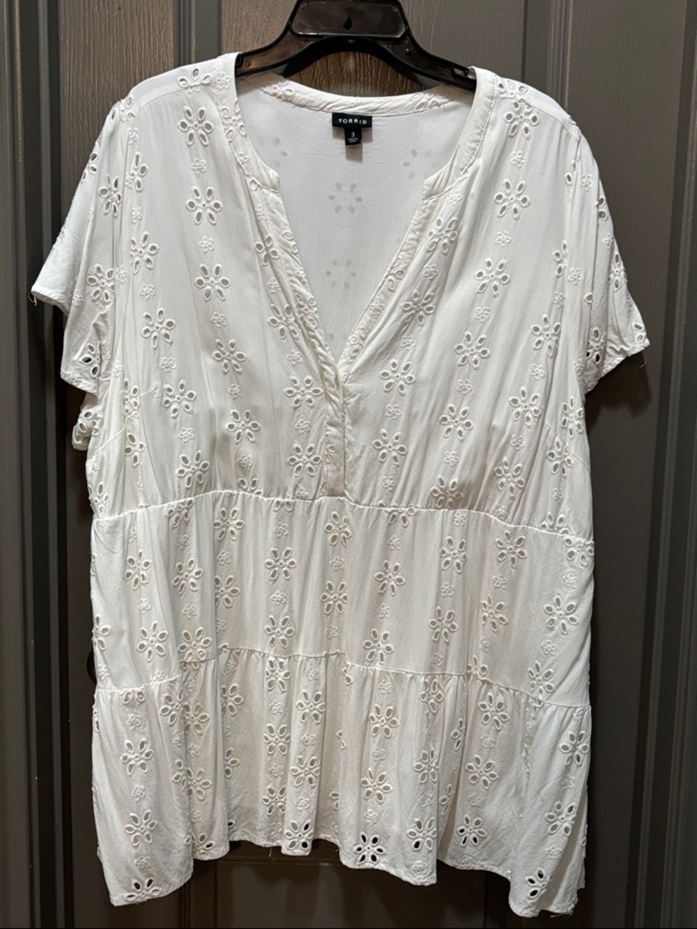 torrid White Eyelet V-Neck Blouse